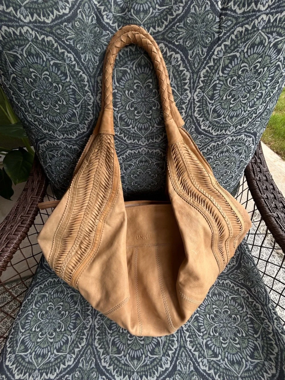 Eske Anthropologie Cultivar Leather Hobo Bag in Sand